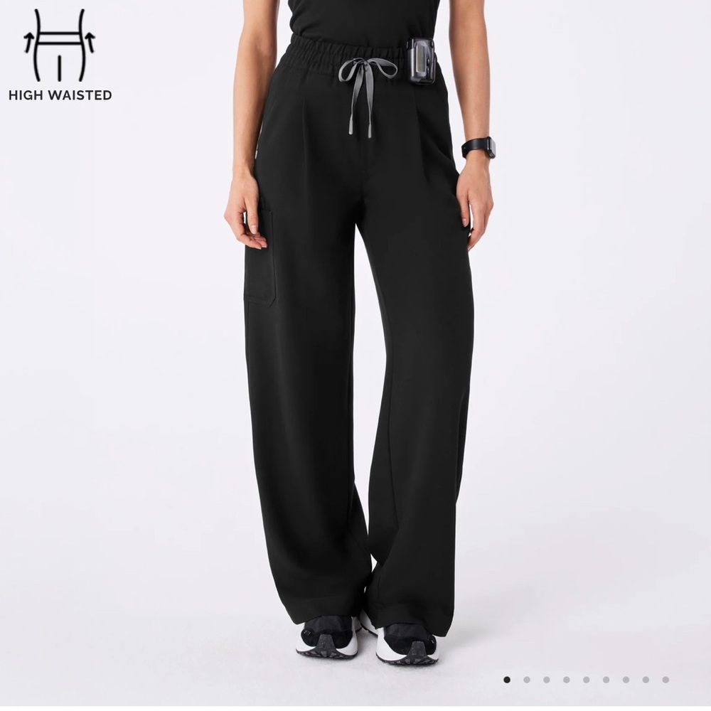 Figs Wide Leg High-Waist Pants in Black
